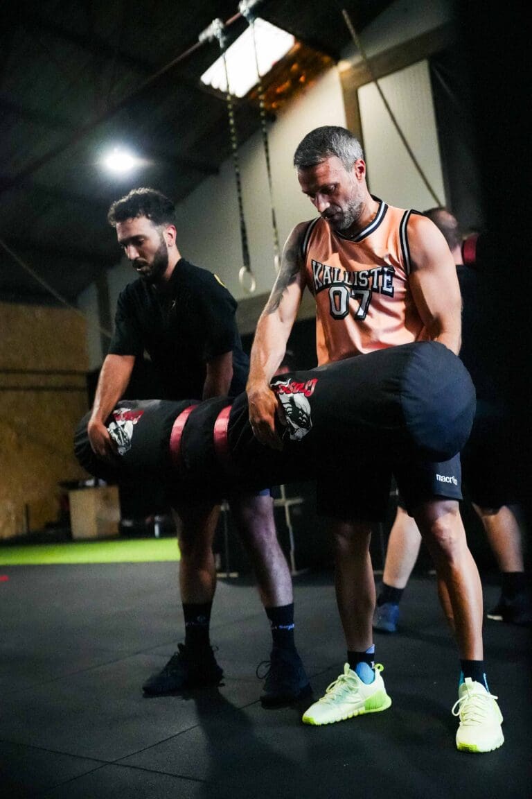 StrongMan AUR04127
